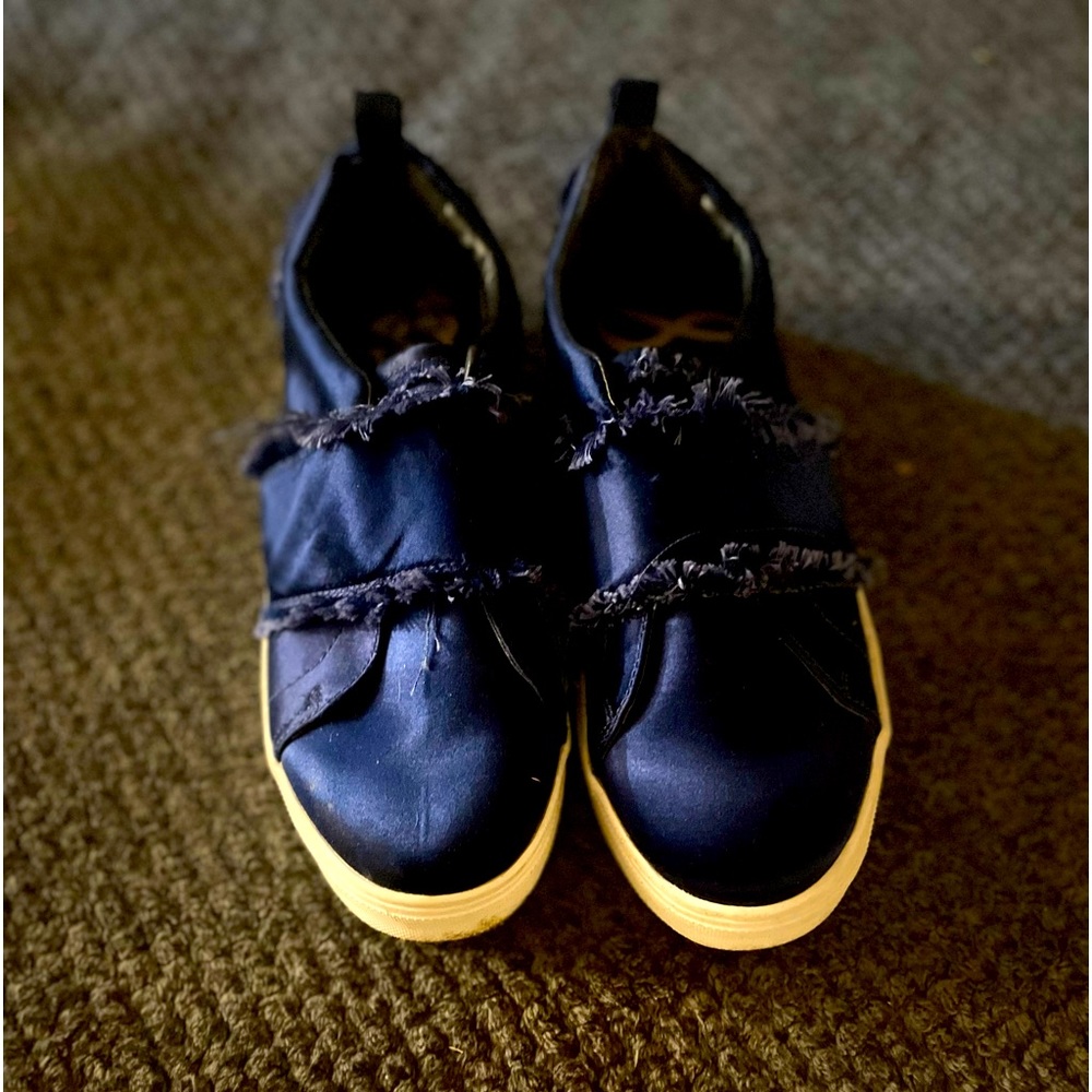Sam Edelman slip on sneakers